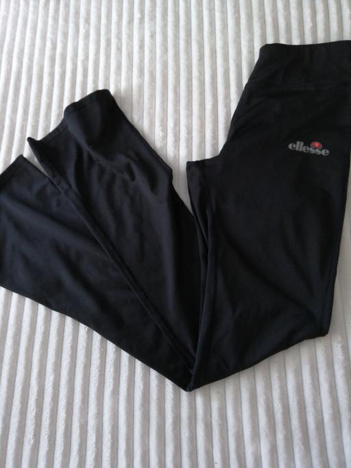  — ladies size *6*