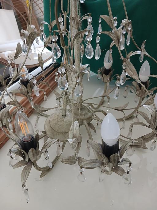  — laura ashley lavenham 8 arm chandeliar