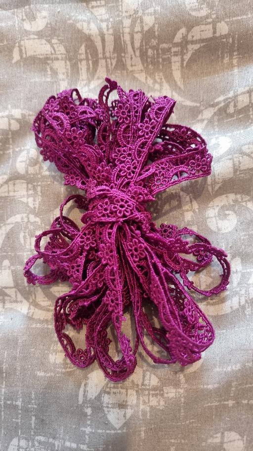  — 3 yards £1