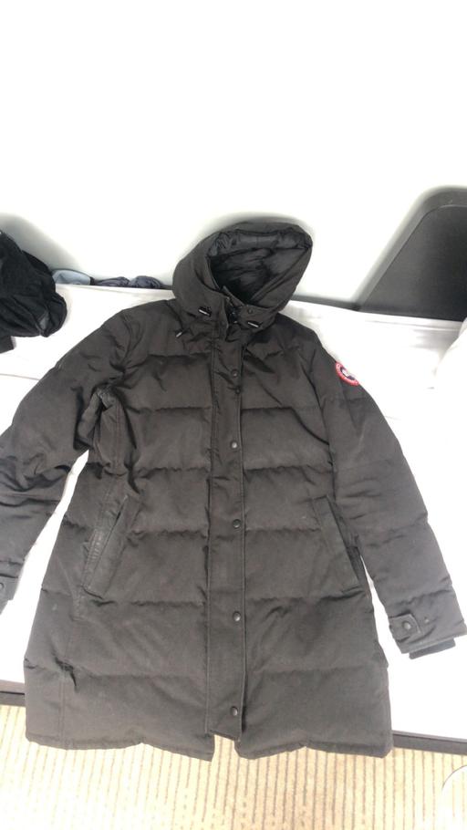  — Canada goose coat