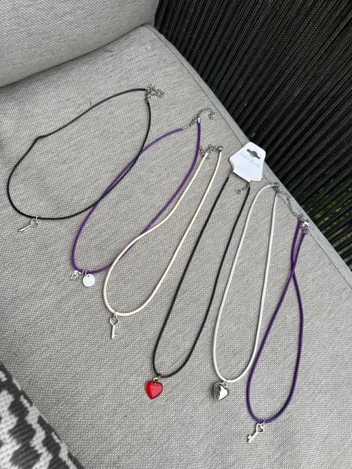  — Necklaces ( New )