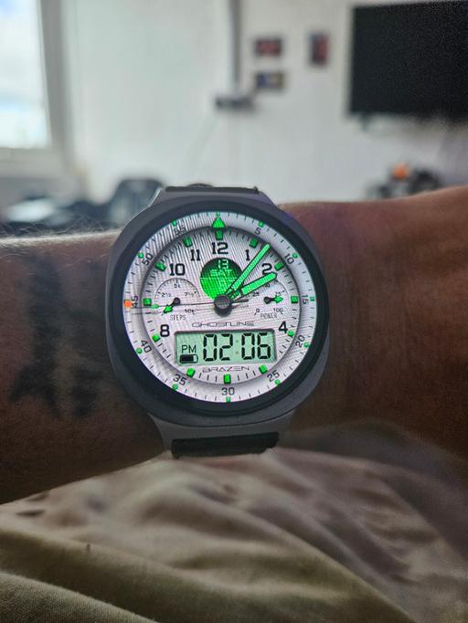  — watch 8 boxed