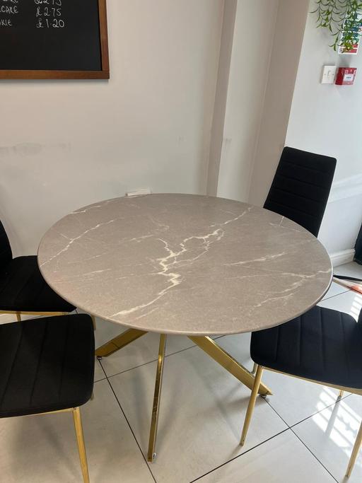  — dinning table