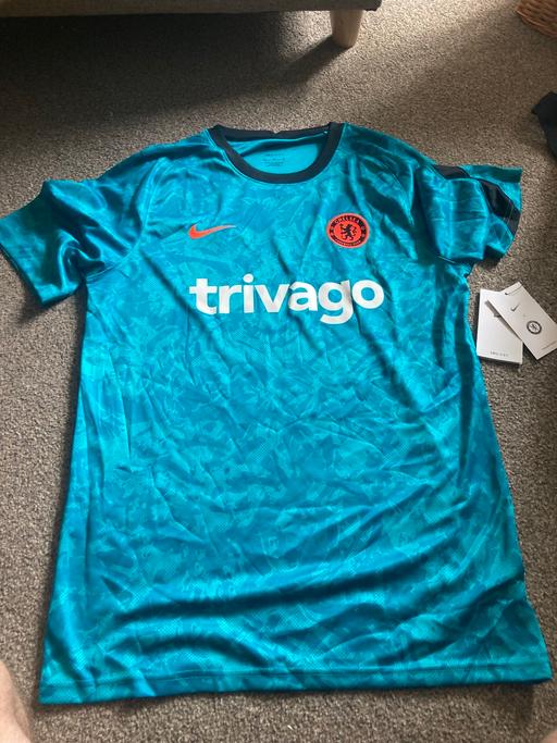  — Chelsea football top