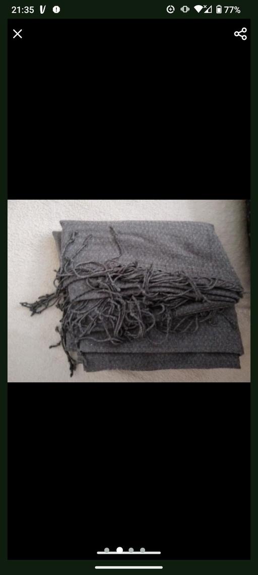 — scarf one size