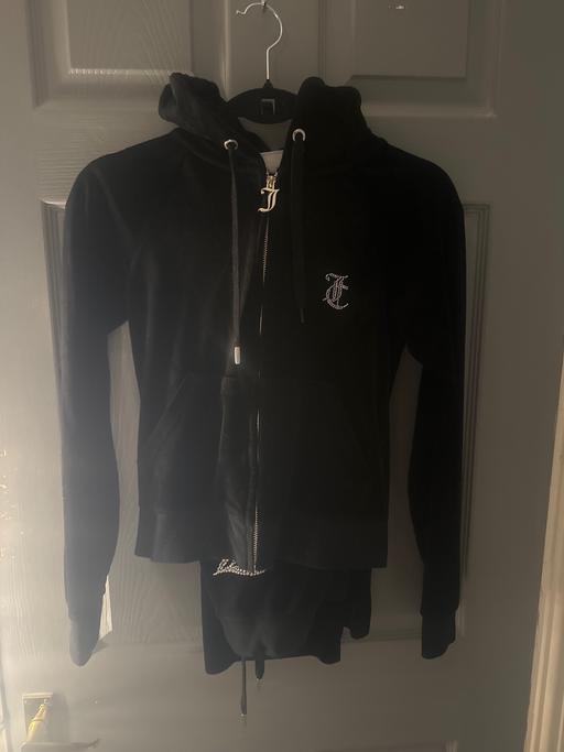  — Juicy tracksuit