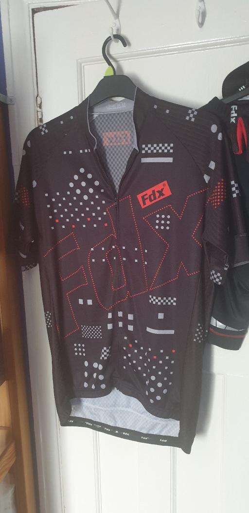  — FDX FULL CYCLING CLOTHING SET XL
