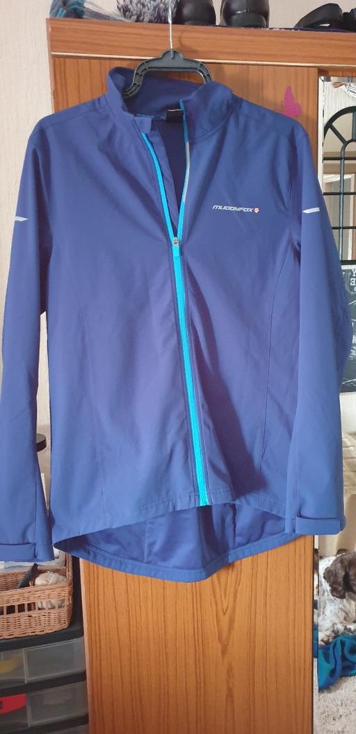  — TWO CYCLING TOPS LARGE BRANDNEW