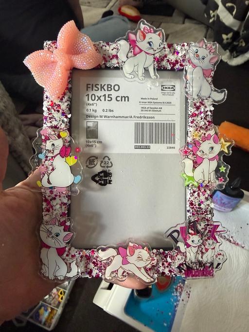  — Photo frame