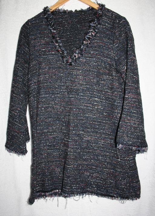  — Zara v-neck jumper size 10