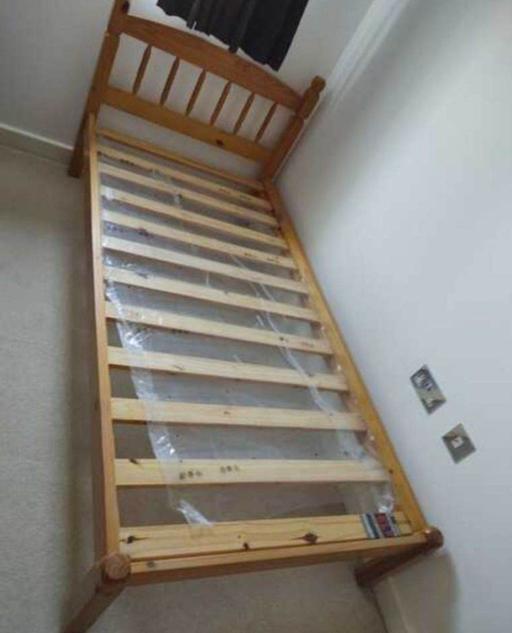  — Julian bowen single bedframe
