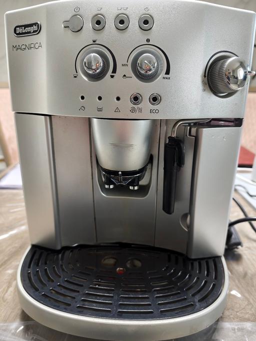  — Delongi bean to cup coffee machine