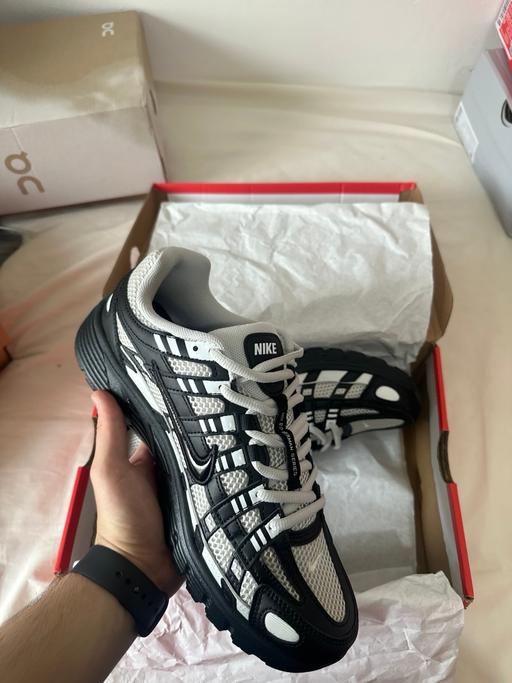  — Nike P-6000