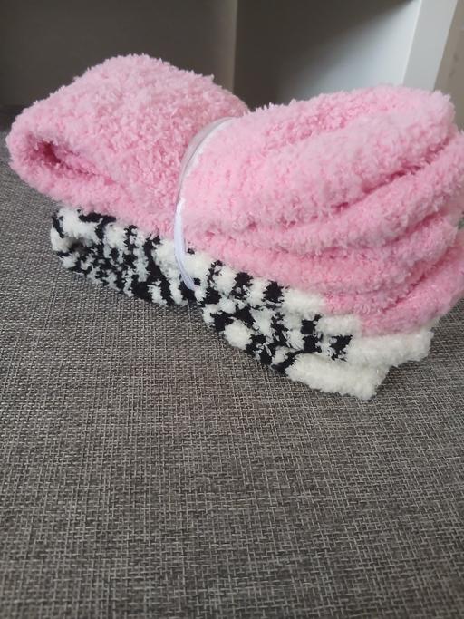  — Cosy Socks One Size New