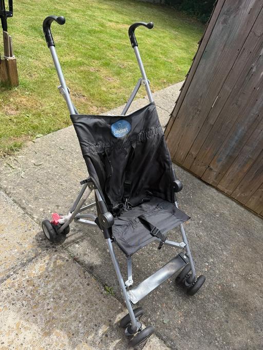  — Pushchair