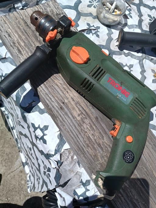  — Hammer drill n angle grinder
