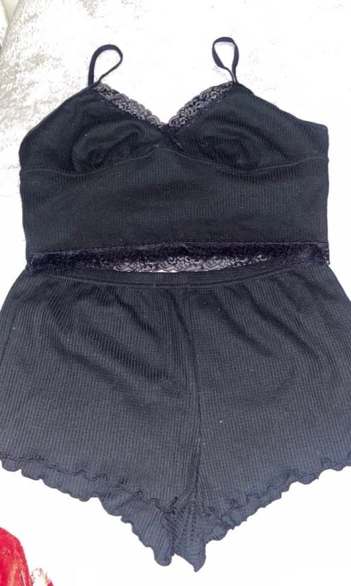  — Women’s short pyjamas