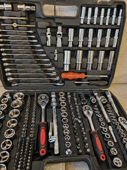  — Brand New 216 PCS Socket and Tool Set