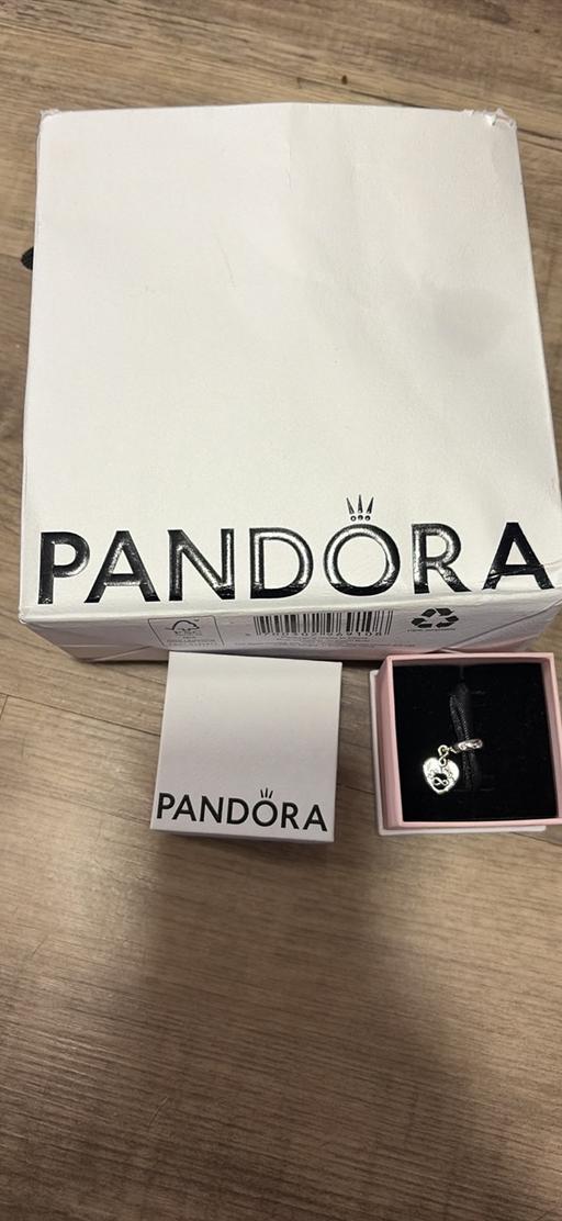  — Bnib Pandora infinity friends charm