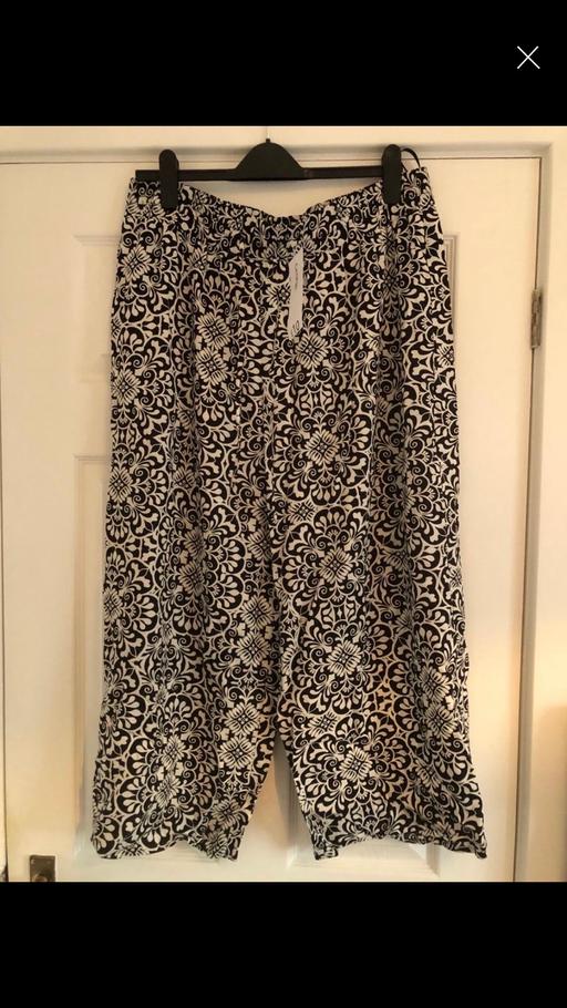  — Trousers