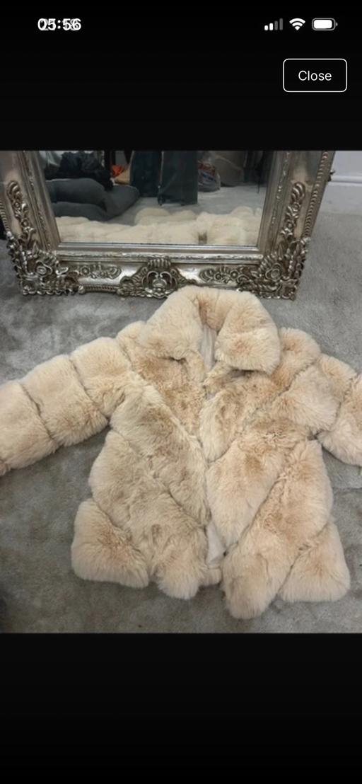  — Faux fur coat ribbed 10-12