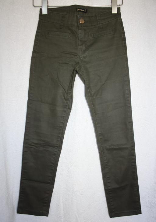  — Stradivarius skinny jeans size 6