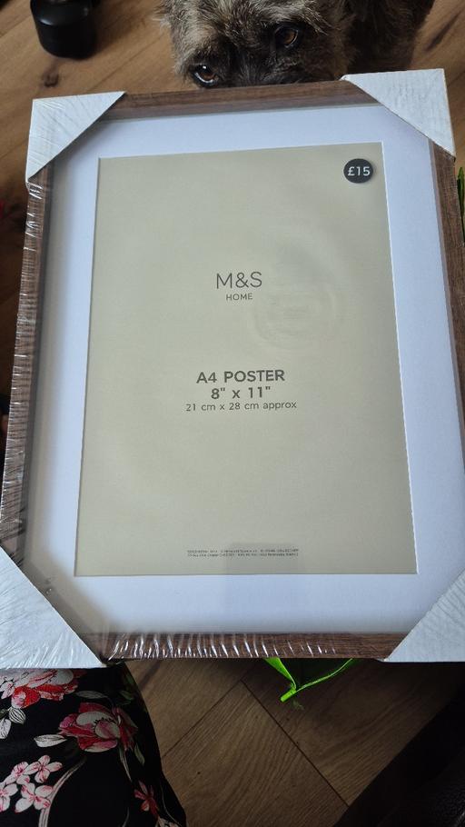  — Pack of 2 M&S Frames. bnwt