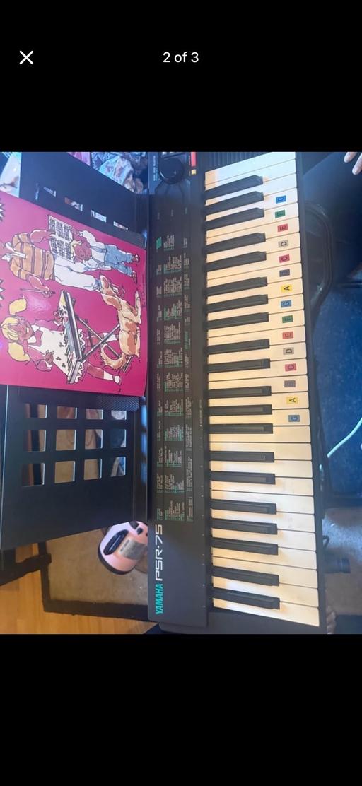 — Yamaha keyboard piano
