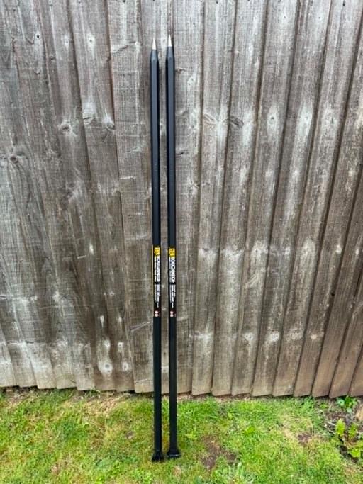  — Roughneck 14lb Chisel & Point Digging Bar