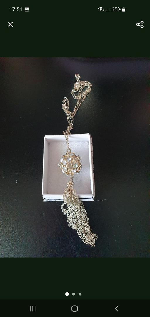  — fashion necklace