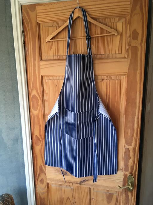  — Mens/ladies Apron
