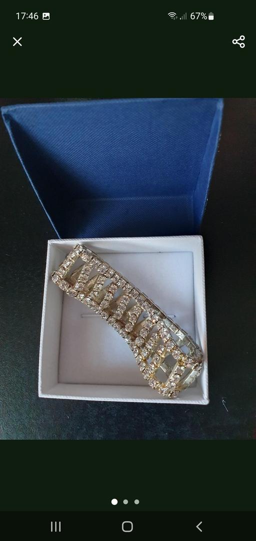  — diamante bracelet