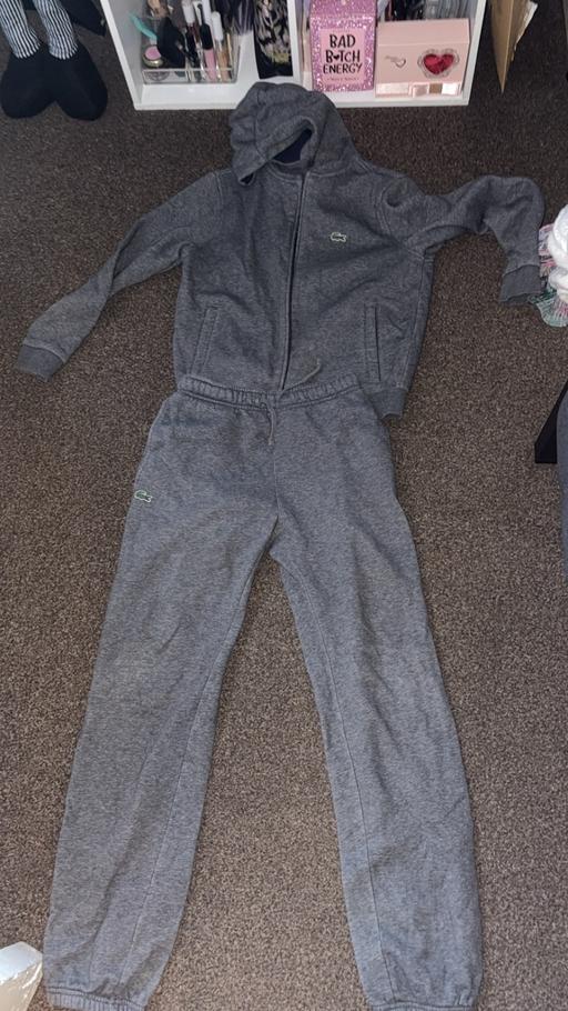  — Locaste  tracksuit kids
