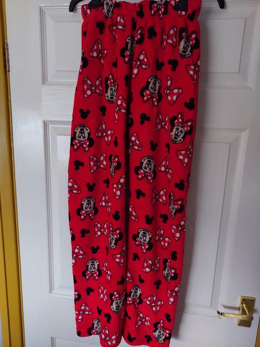  — Women's Minnie mouse pyjama bottoms size 6/8