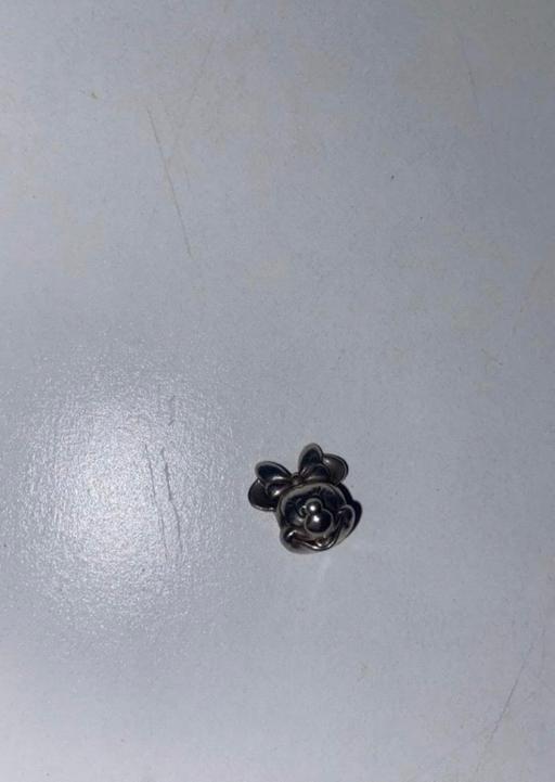  — Pandora charm - Minnie Mouse