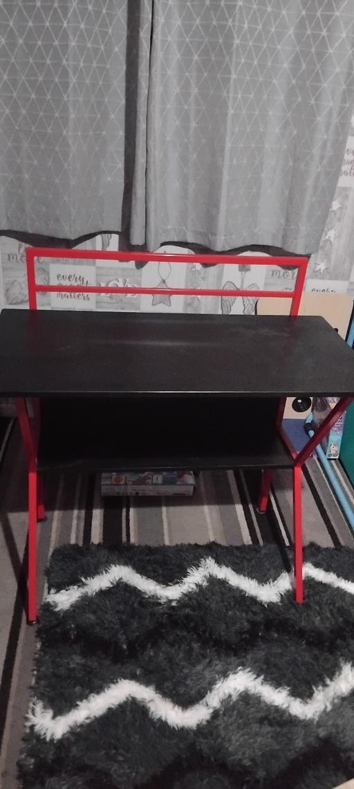  — gaming desk