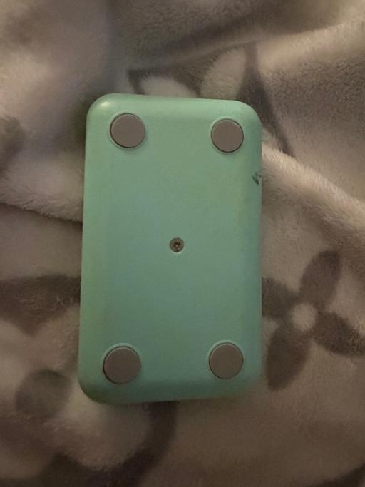  — Phone stand