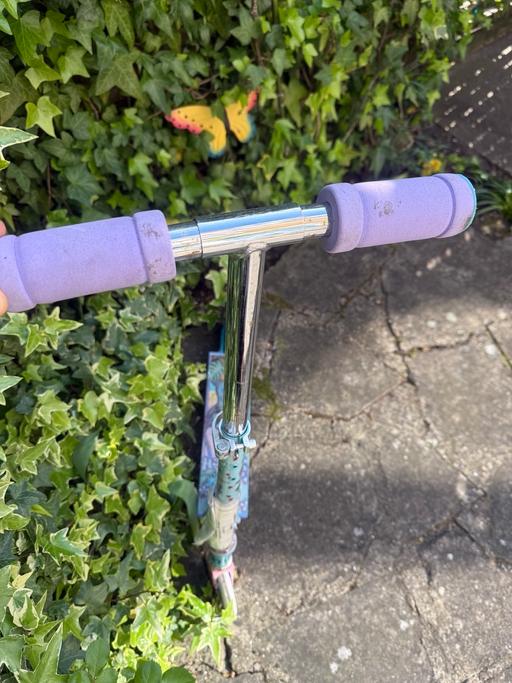  — Kids Scooter - Stitch Design, Multicoloured