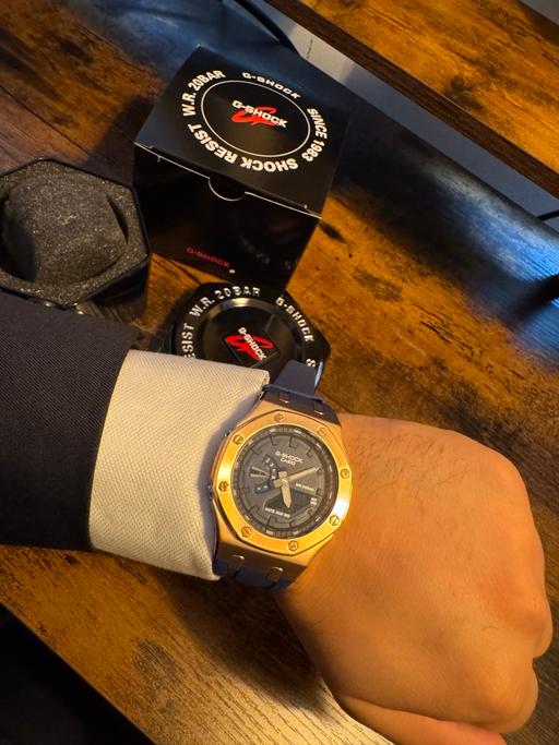  — G shock watch