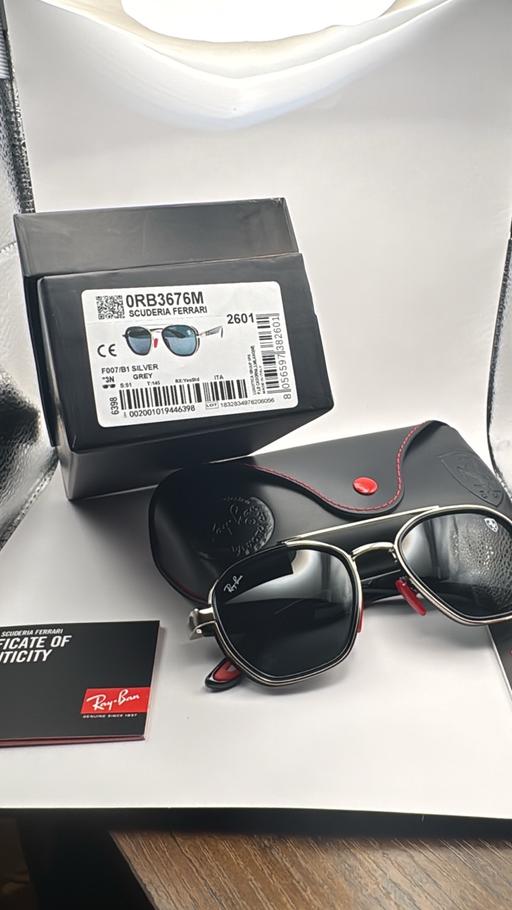  — Ray ban scuderia Ferrari RRP £300