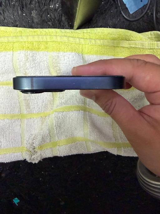  — Apple iphone 13 128GB Unlocked 100% battery