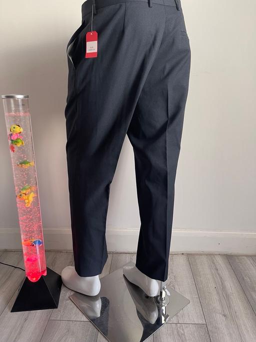  — Mark &Spencer Lightweight Tailoring Smart