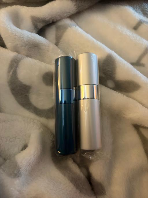  — Travel Perfume bottles
