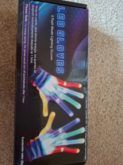  — LED GLOVES