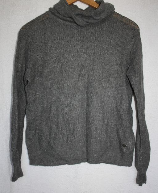  — EDC grey jumper size M