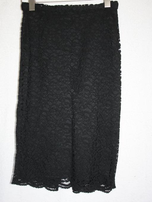  — Jaeger black lace knee length skirt size 8