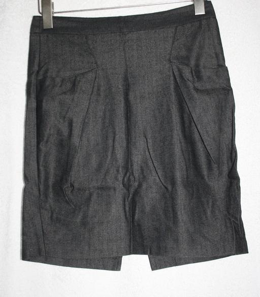  — Sisley grey knee length skirt size 10
