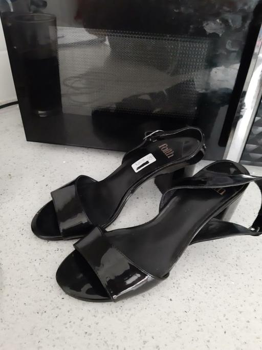  — shoes