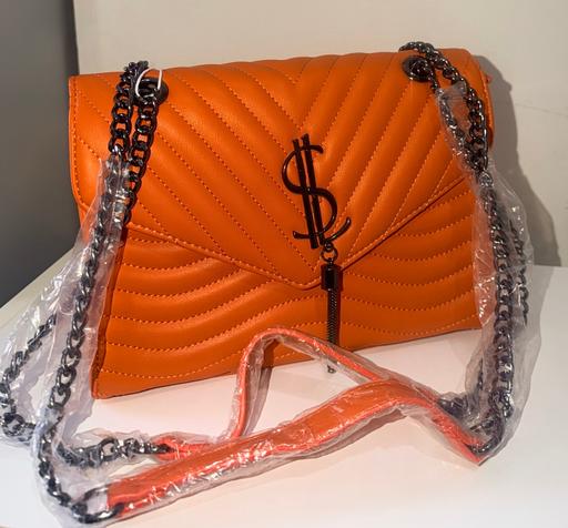 — Luxury Dollar Sign Quilted Chain Bag