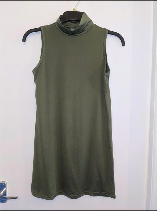  — green high neck dress-10